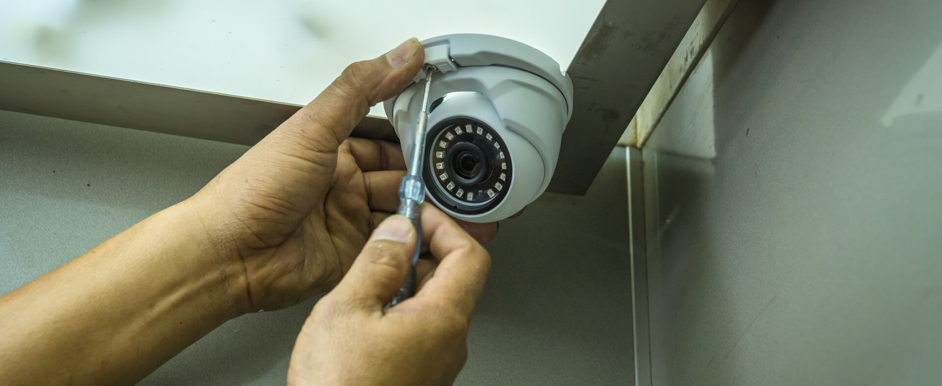 How To Install Surveillance Cameras Outside Of The Home at Lura Leblanc